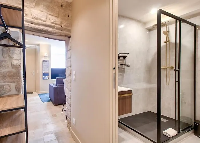 Cozy Heart Historic Апартаменты Париж